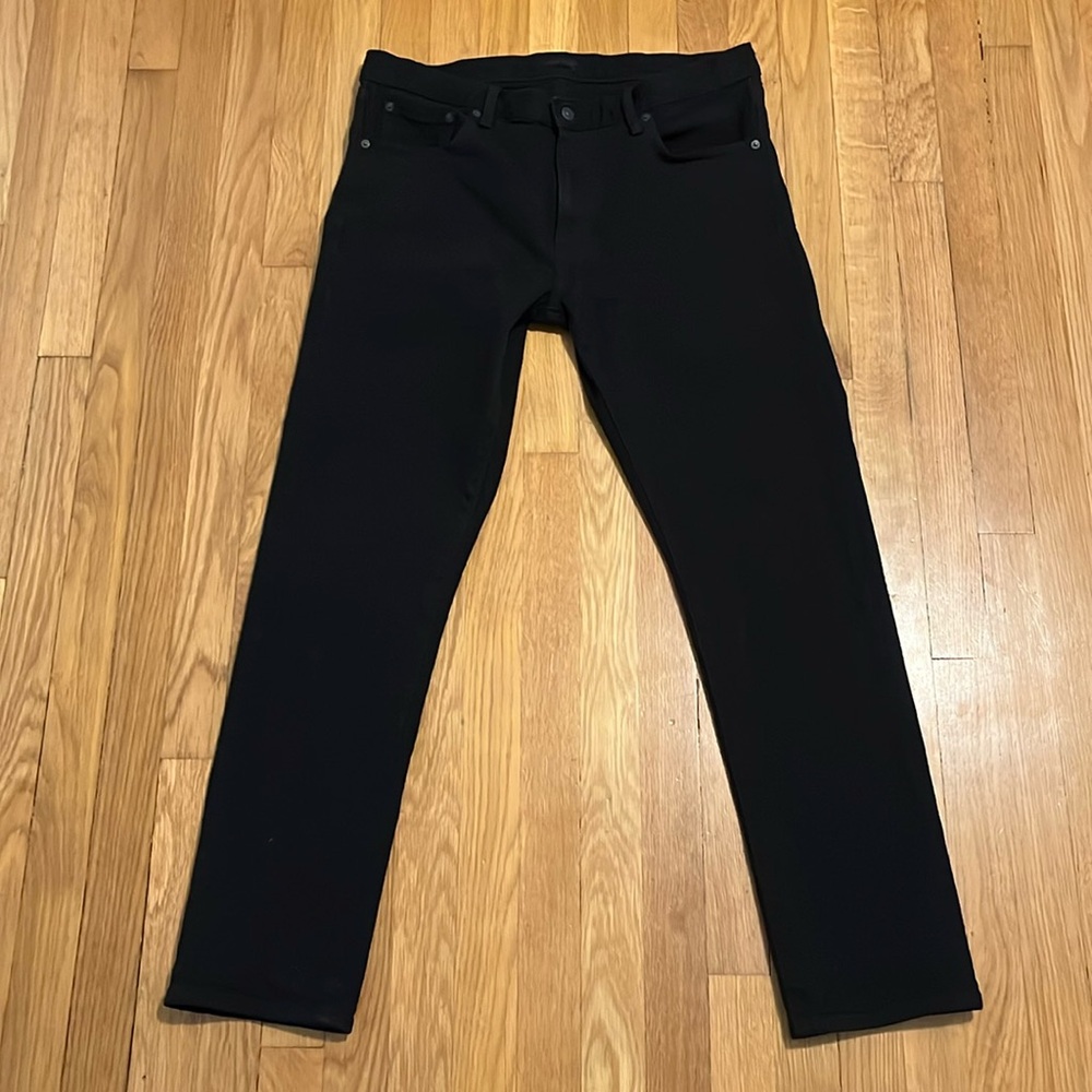 Men’s Uniqlo slim straight selvedge jeans 35x32 black
